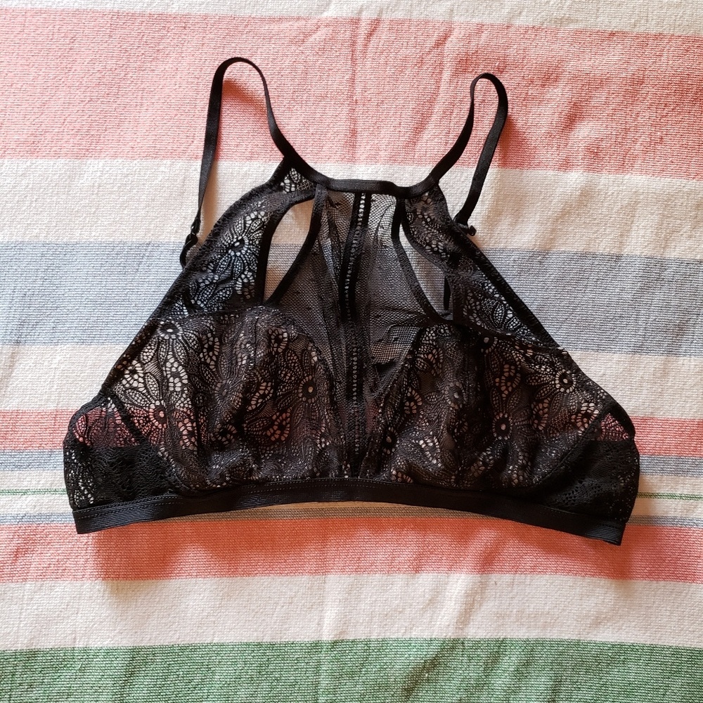 Victoria's Secret Bralette in Black Size Medium